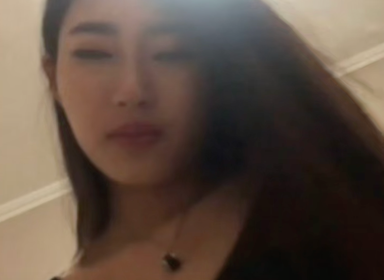 钢牙妹